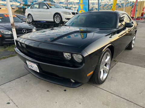 2012 Dodge Challenger for sale at Plaza Auto Sales in Los Angeles CA