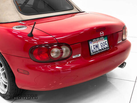 2001 Mazda MX-5 Miata LS