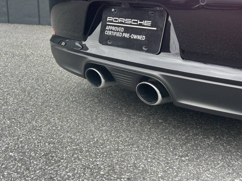 2017 Porsche 911 Carrera 4S