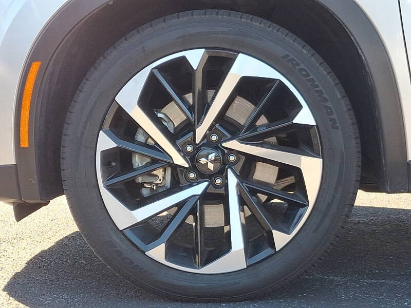 2023 Mitsubishi Outlander PHEV