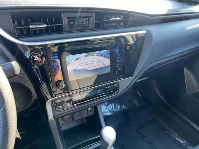 2017 Toyota Corolla LE