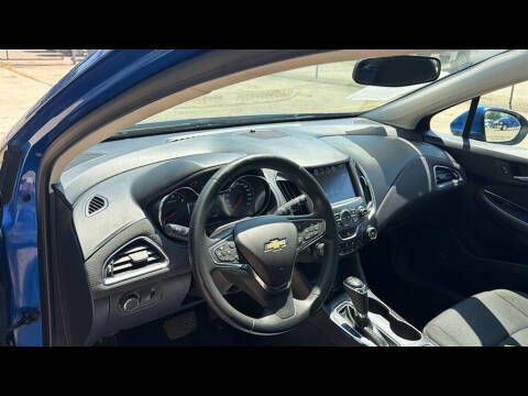 2017 Chevrolet Cruze LT Auto