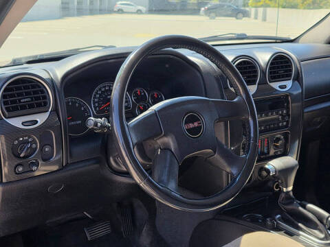 2006 GMC Envoy XL SLE