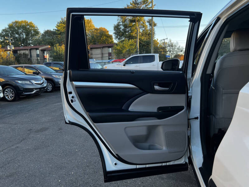 2017 Toyota Highlander XLE