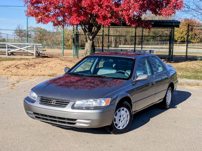 1998 Toyota Camry for sale at Tipton's U.S. 25 in Walton KY
