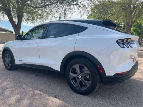 2021 Ford Mustang Mach-E Select
