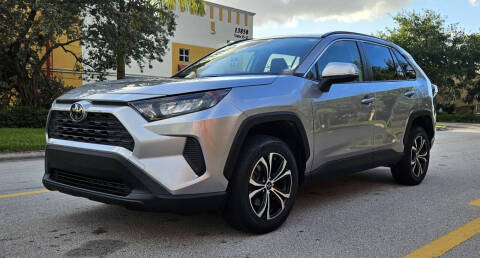 2019 Toyota RAV4 for sale at POLLO AUTO SOLUTIONS in Miami FL