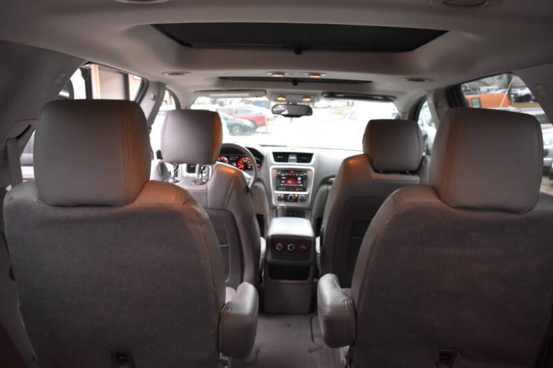 2013 GMC Acadia SLE-2