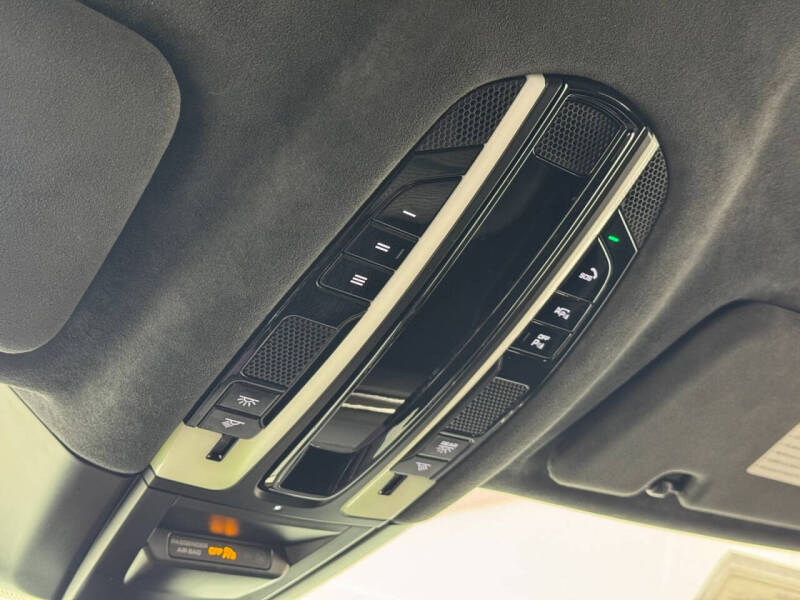 2021 Porsche Cayenne GTS Coupe