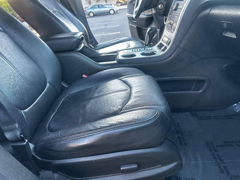 2012 GMC Acadia SLT-1