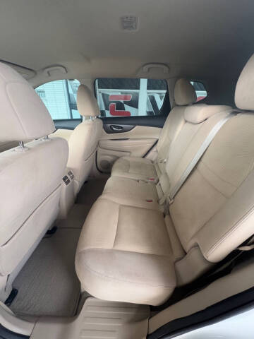 2014 Nissan Rogue S