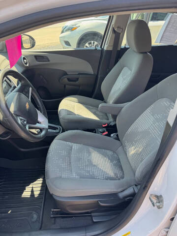 2019 Chevrolet Sonic LT Auto Fleet