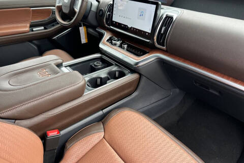 2025 Ford Expedition MAX King Ranch