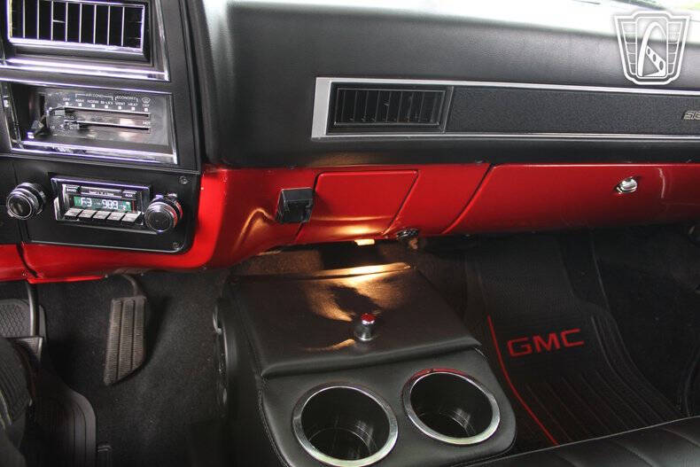 1987 GMC R/V 1500 Series
