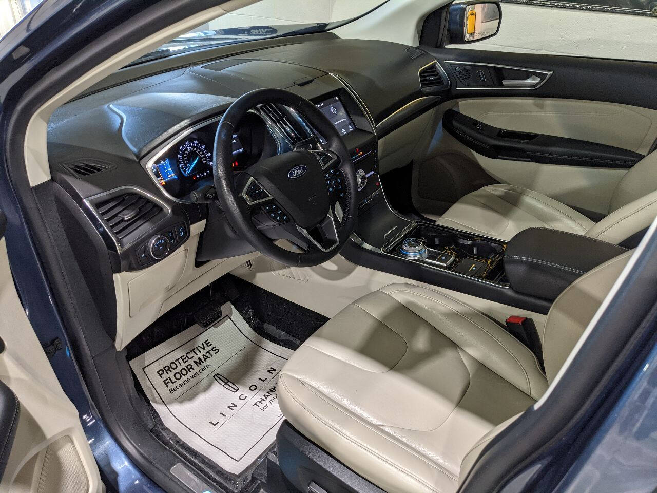 2019 Ford Edge