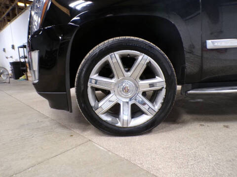 2015 Cadillac Escalade ESV Luxury