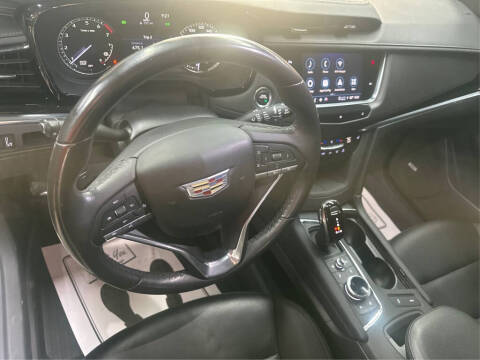 2021 Cadillac XT6 Luxury