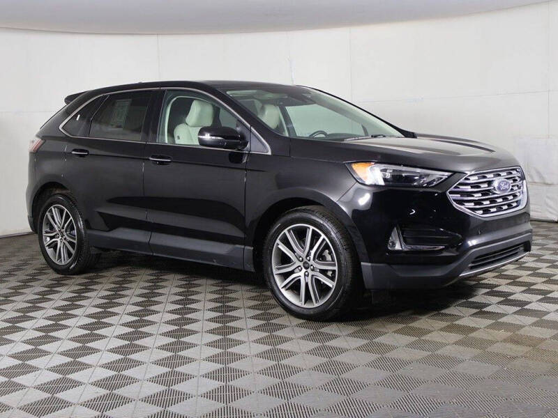 2023 Ford Edge Titanium