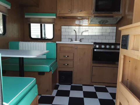 2022 Riverside RV Retro