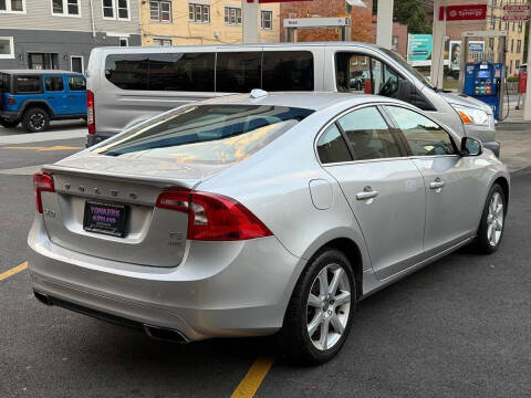 2016 Volvo S60 T5 Premier