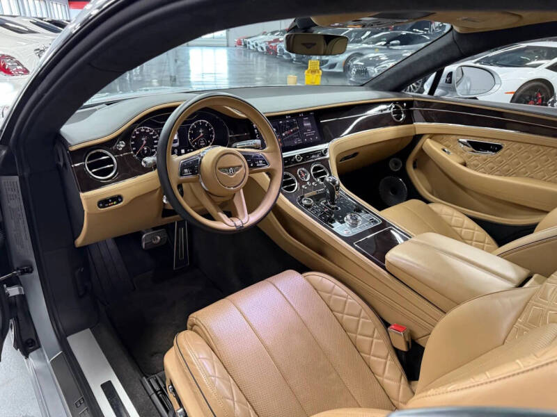 2022 Bentley Continental GT V8