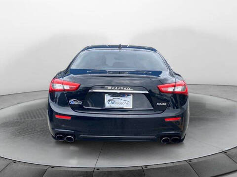 2015 Maserati Ghibli