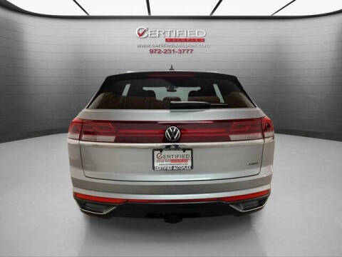 2025 Volkswagen Atlas Cross Sport SE 4Motion