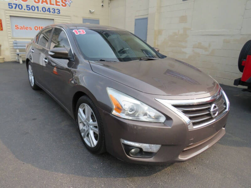 2013 Nissan Altima for sale at Small Town Auto Sales in Hazleton PA