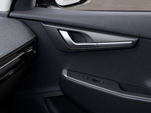 2025 Kia EV6 Light Long Range