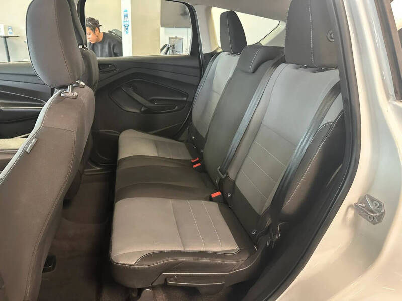 2019 Ford Escape S