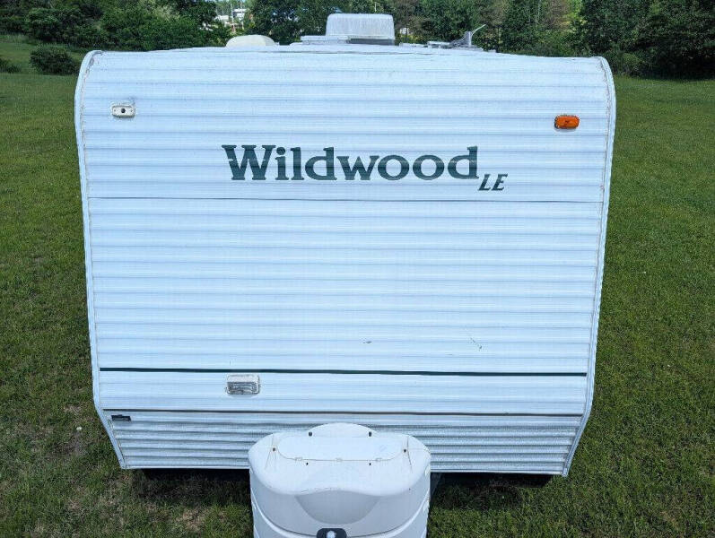 2003 Wildwood 25 RKS