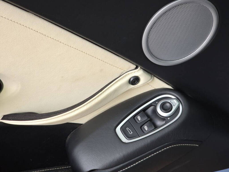 2020 Aston Martin Vantage