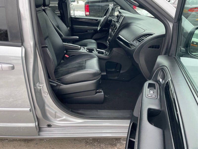 2017 Dodge Grand Caravan SXT