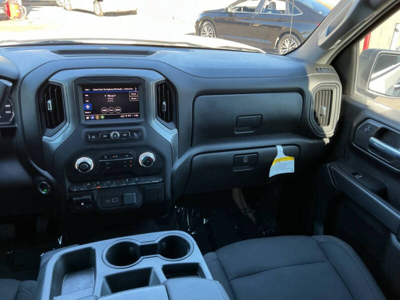 2023 GMC Sierra 1500 Pro