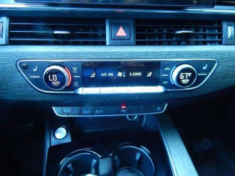 2022 Audi A4 quattro S line Prem Plus 45 TFSI