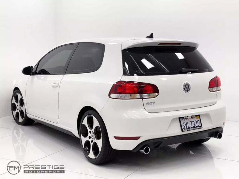 2012 Volkswagen GTI Base PZEV