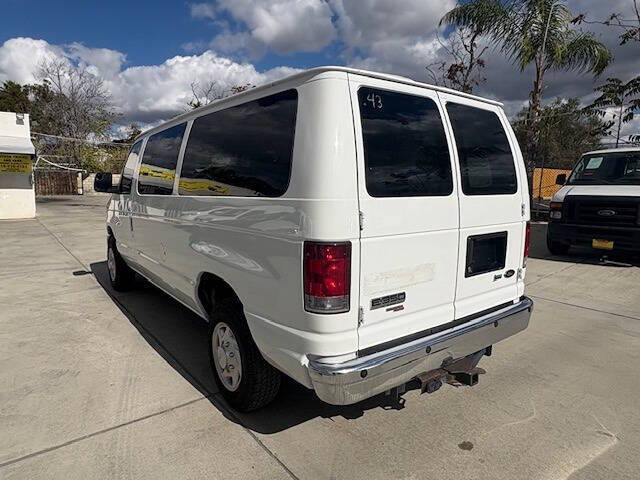 2013 Ford E-Series E-350 SD XL