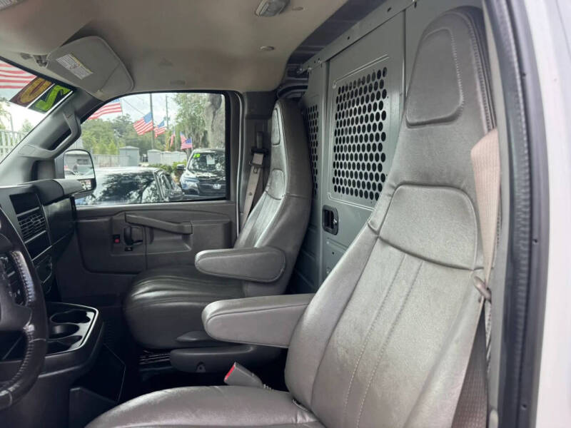 2020 Chevrolet Express 2500