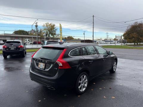 2017 Volvo V60 T5 Premier