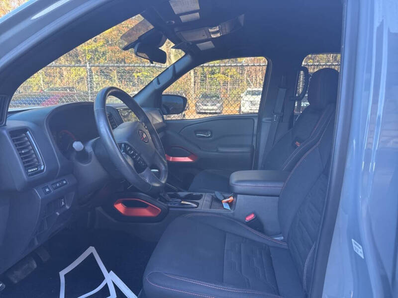 2023 Nissan Frontier PRO-X