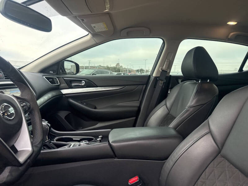 2018 Nissan Maxima 3.5 SR