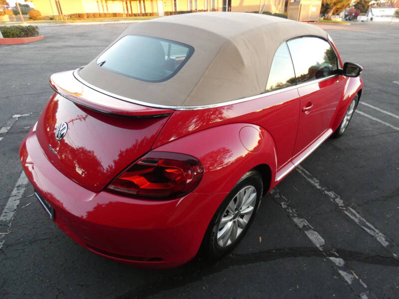 2017 Volkswagen Beetle Convertible