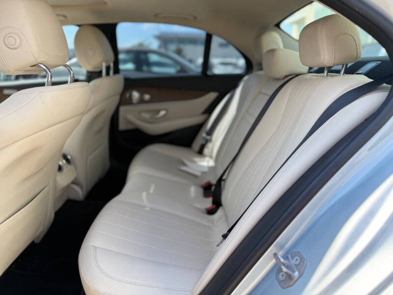 2017 Mercedes-Benz E-Class E 300