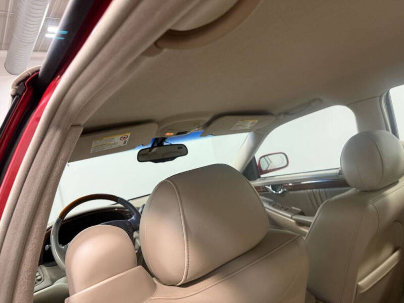 2005 Cadillac DeVille DHS