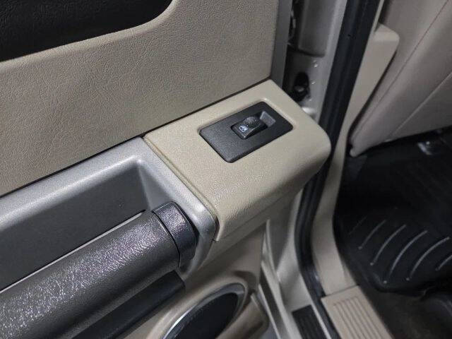 2003 HUMMER H2