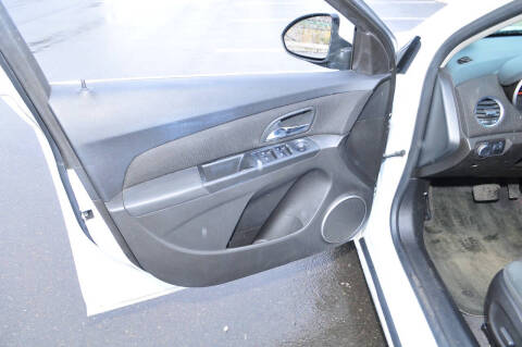 2011 Chevrolet Cruze LT