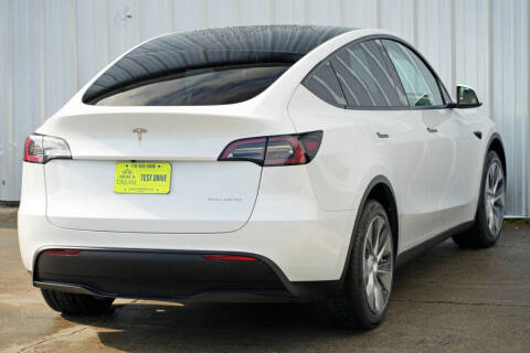 2023 Tesla Model Y Long Range