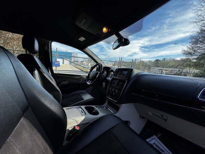 2020 Dodge Grand Caravan SXT