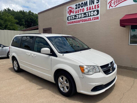 2013 Dodge Grand Caravan for sale at Zoom In 5 Auto Sales in Fort Worth TX