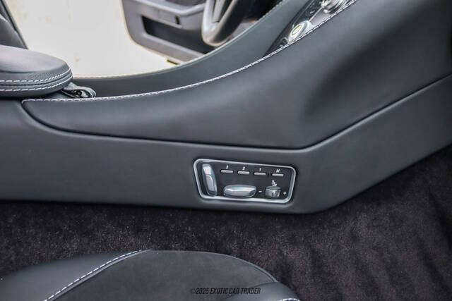 2014 Aston Martin Vanquish